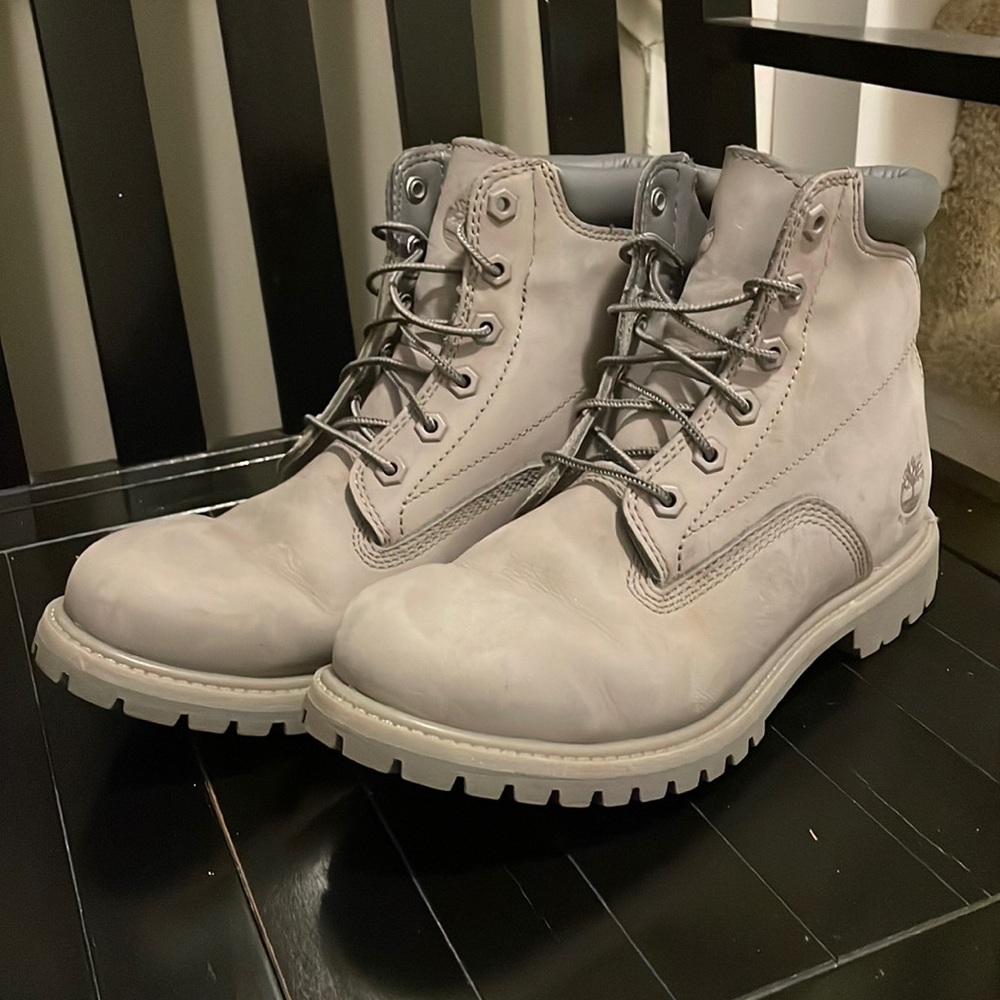 Timberland boots (Women) like new